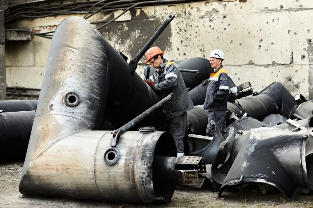 434775 f344111e425548e19399267ed8ead3e1mv2